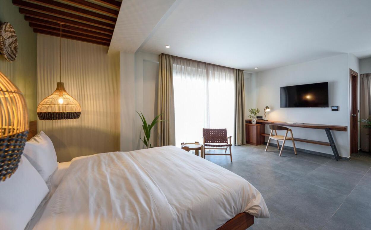 Amyntas Seafront Hotel Неос Мармарас Екстериор снимка
