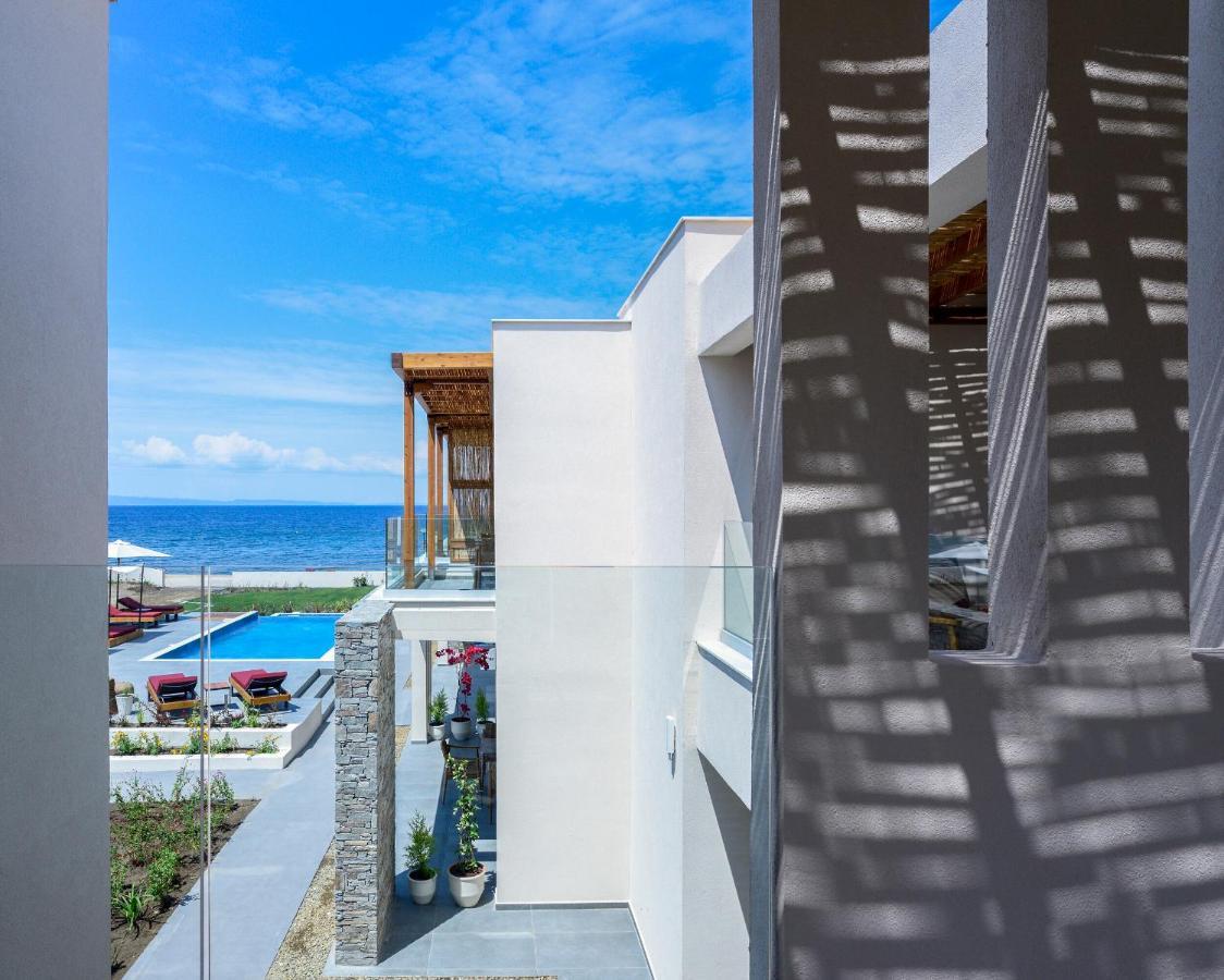 Amyntas Seafront Hotel Неос Мармарас Екстериор снимка