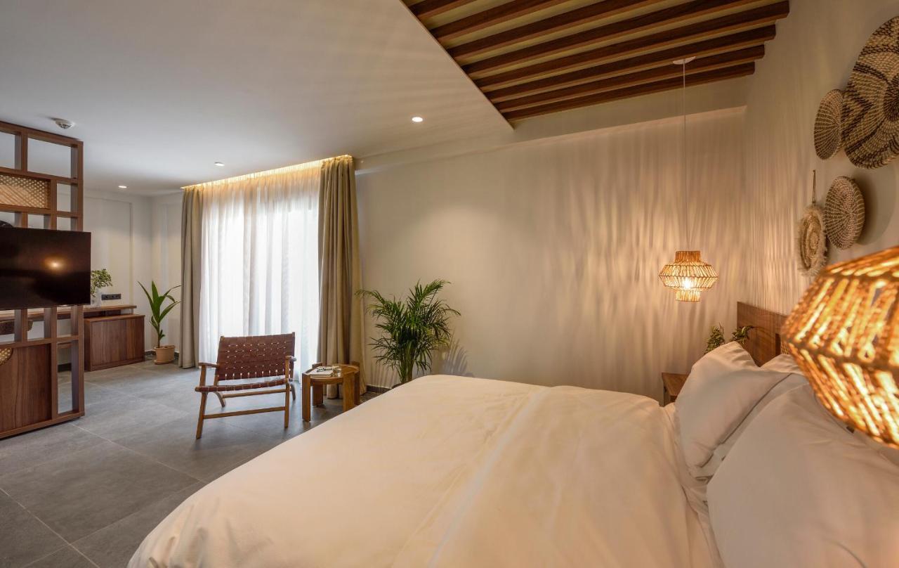 Amyntas Seafront Hotel Неос Мармарас Екстериор снимка