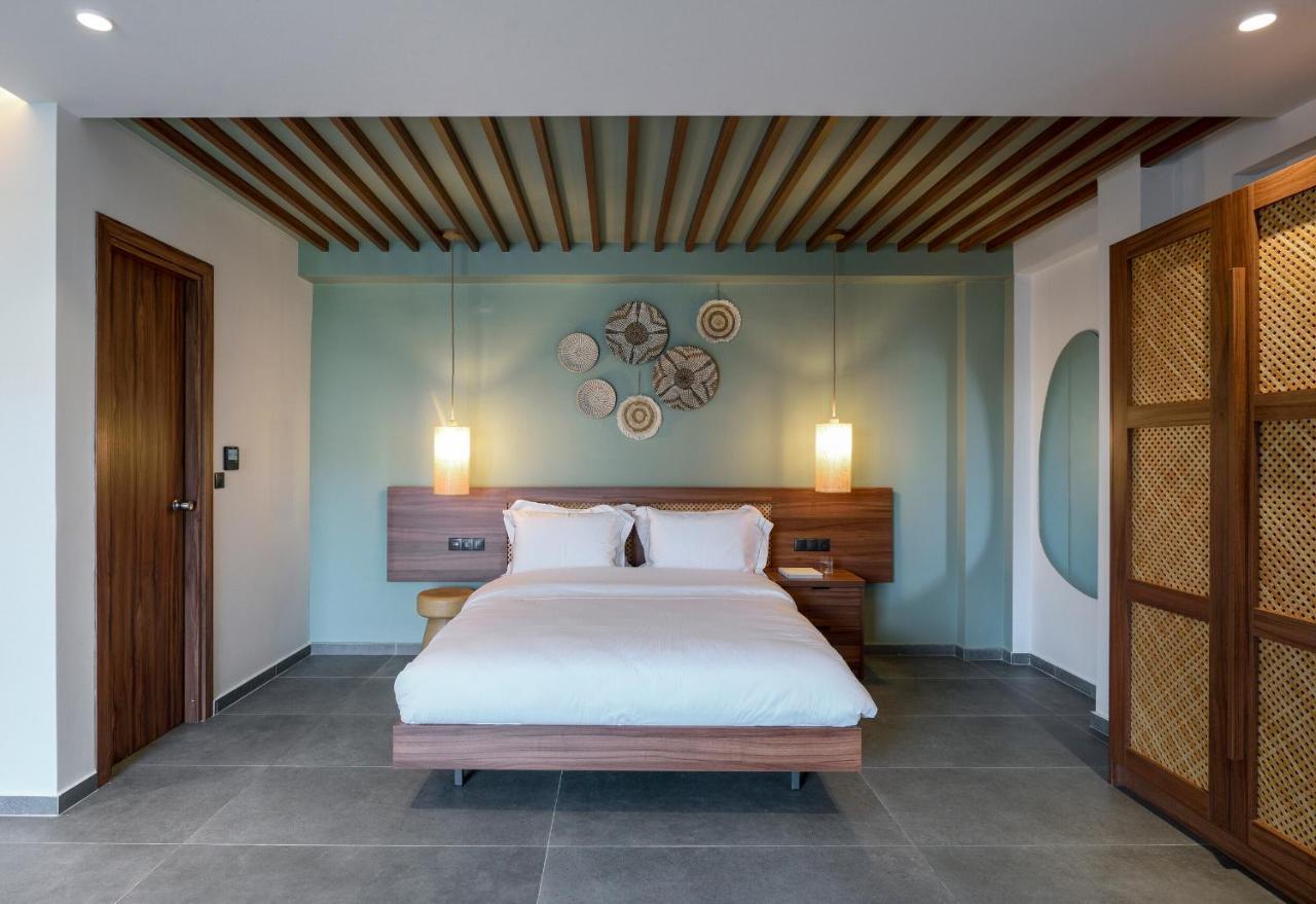 Amyntas Seafront Hotel Неос Мармарас Екстериор снимка