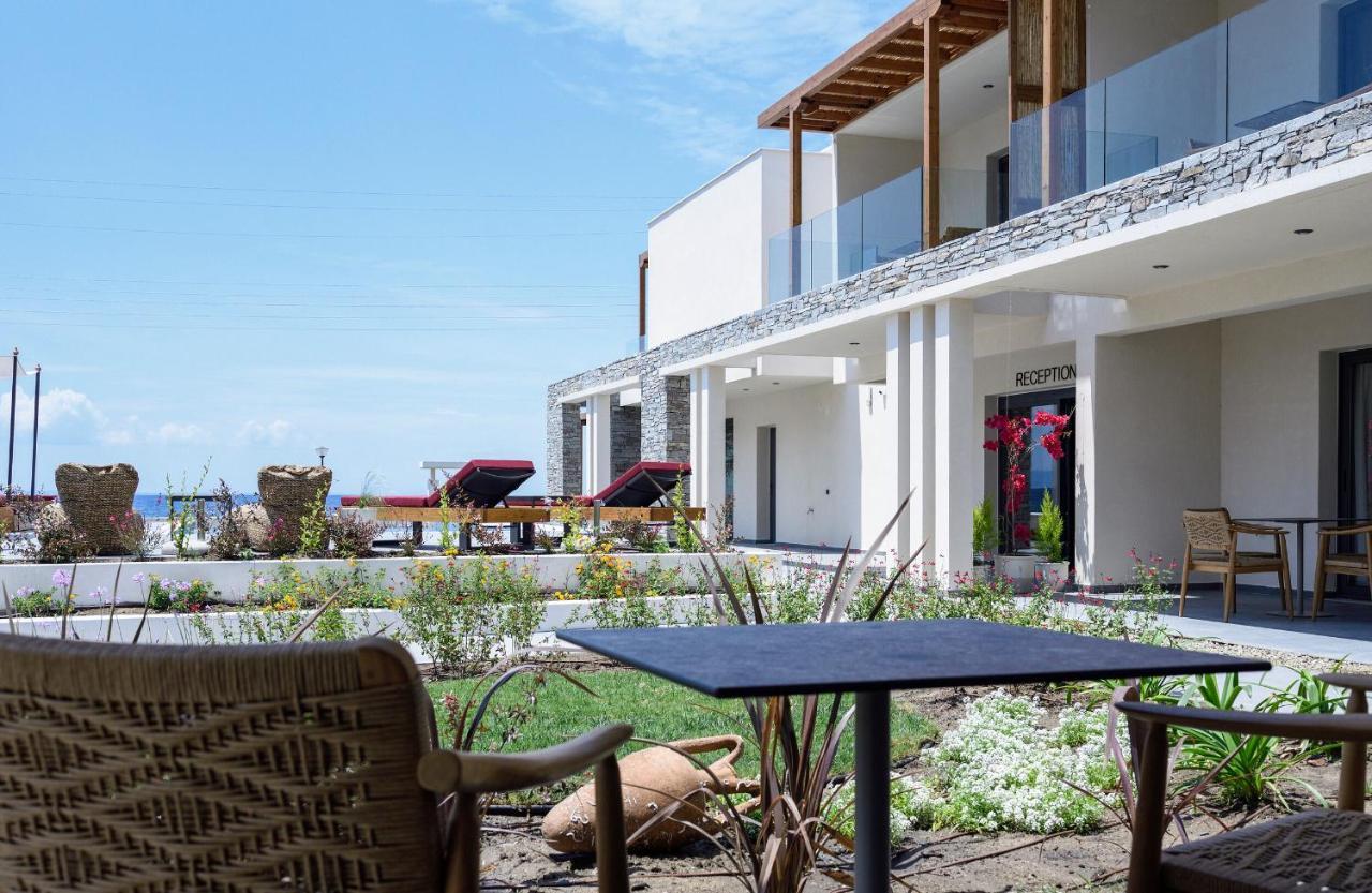 Amyntas Seafront Hotel Неос Мармарас Екстериор снимка